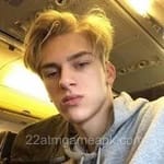 Avatar of Amna Qureshi